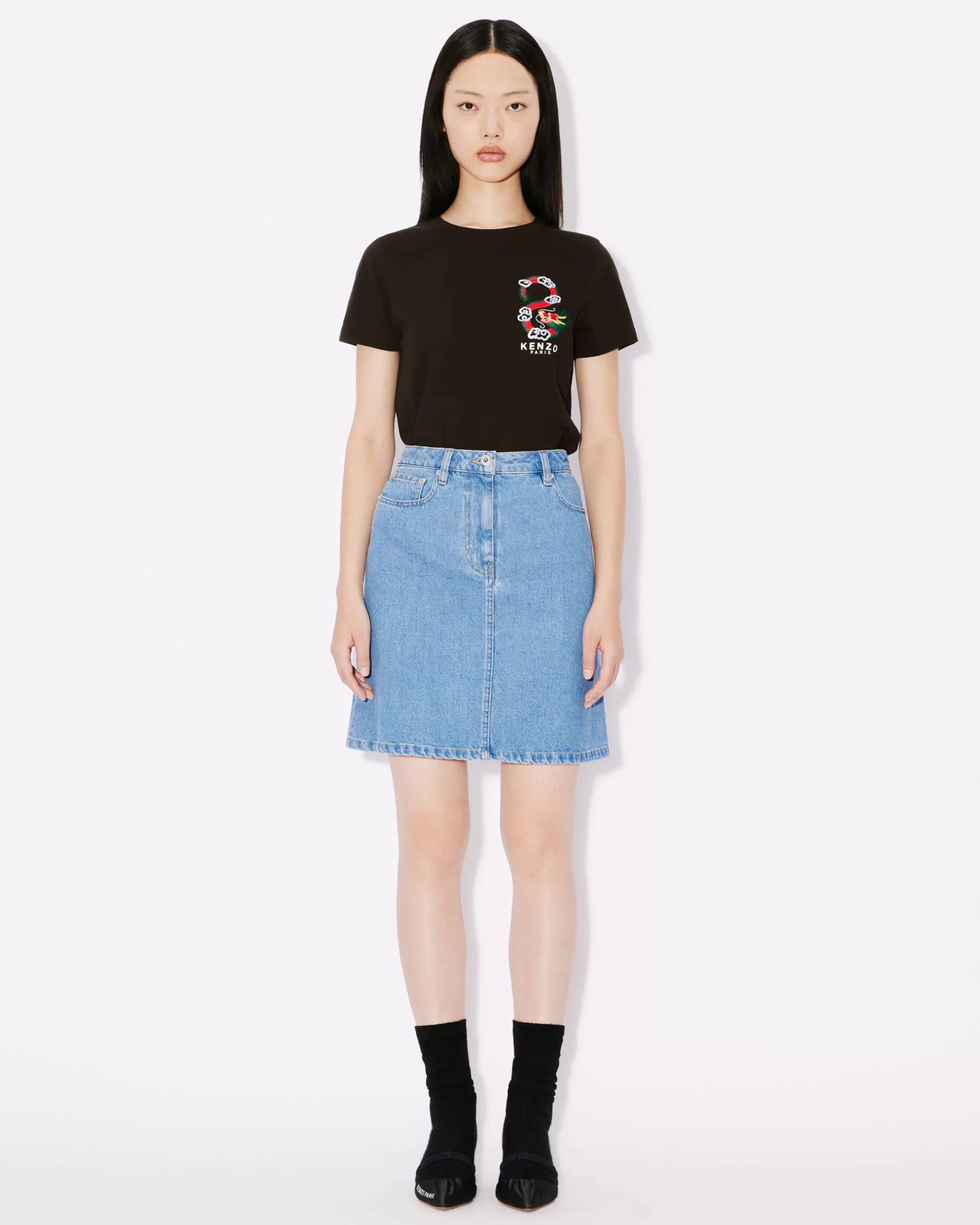 Online Camiseta clásica con parche 'Year of the Dragon' bordado Mujer Camisetas y Polos